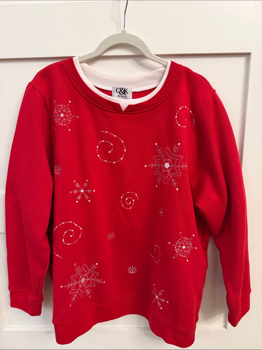 Grandmacore C&K Designs Red Holiday Snowflake Sweatshirt
